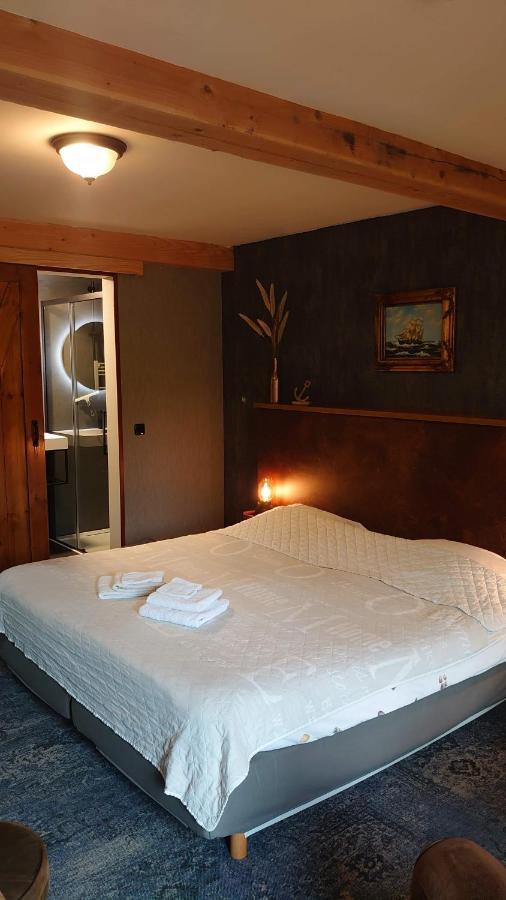 De Cyprian Bed & Breakfast Kaard Exteriér fotografie