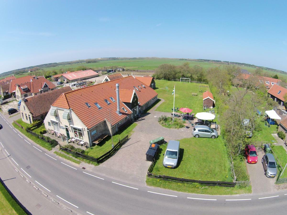 De Cyprian Bed & Breakfast Kaard Exteriér fotografie